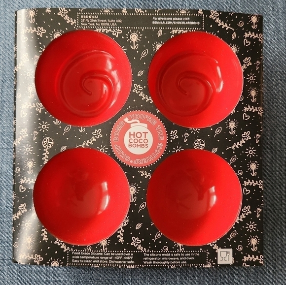 Silicone Hot Chocolate Bomb Molds - Picture 1 of 8